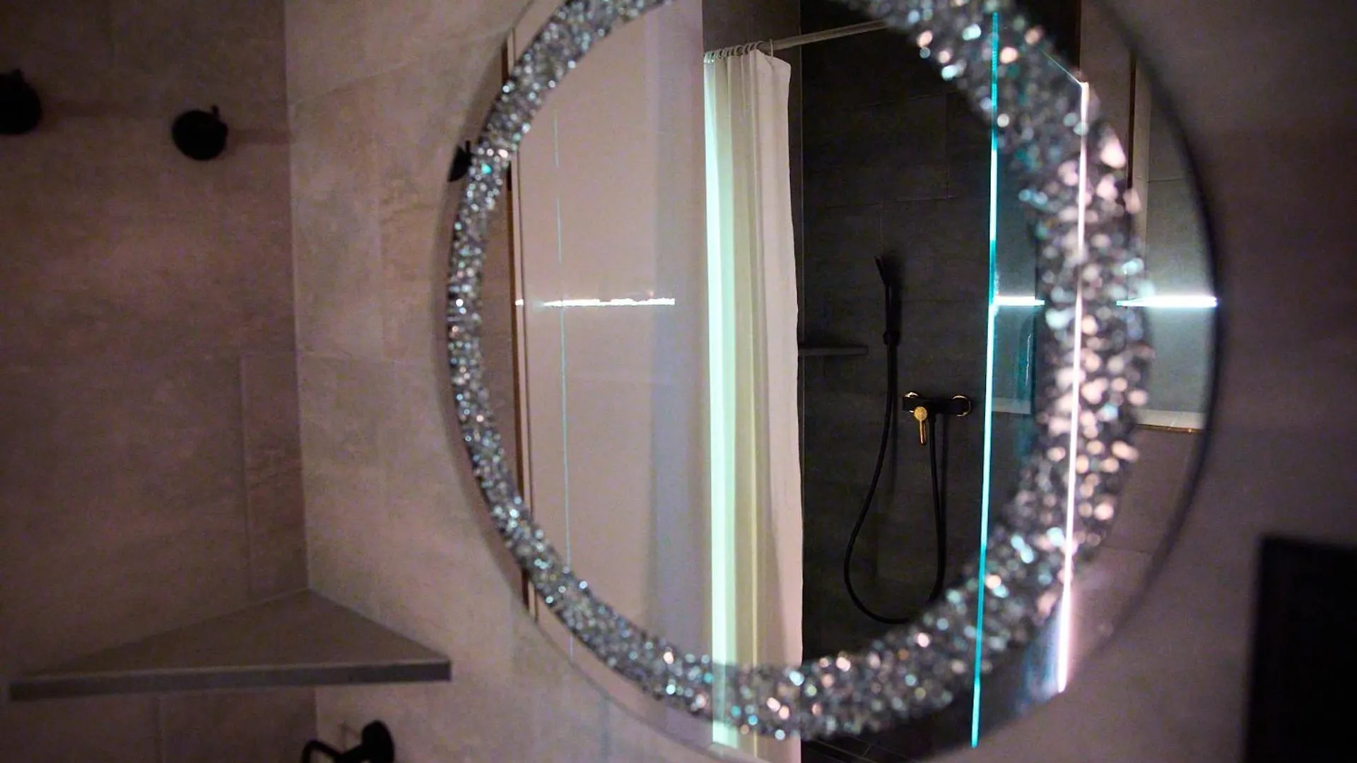Sunlight Diamond Szeged - Exclusive Apartamento Hungria